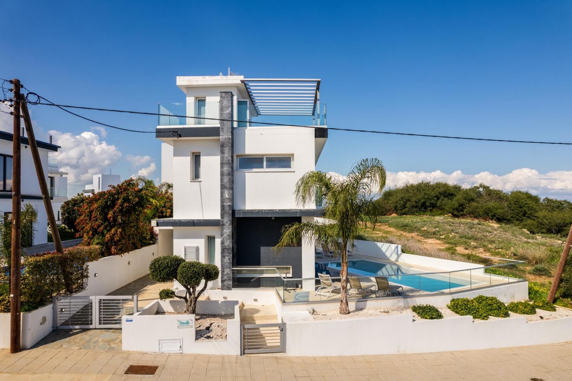 Seaside Luxury Villa Paralimni Zewnętrze zdjęcie