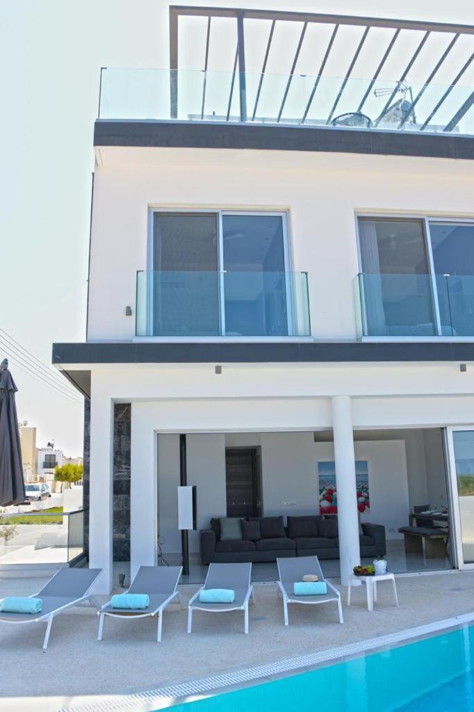 Seaside Luxury Villa Paralimni Zewnętrze zdjęcie
